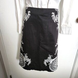 Lord & Taylor cotton black & paisley classic midi skirt